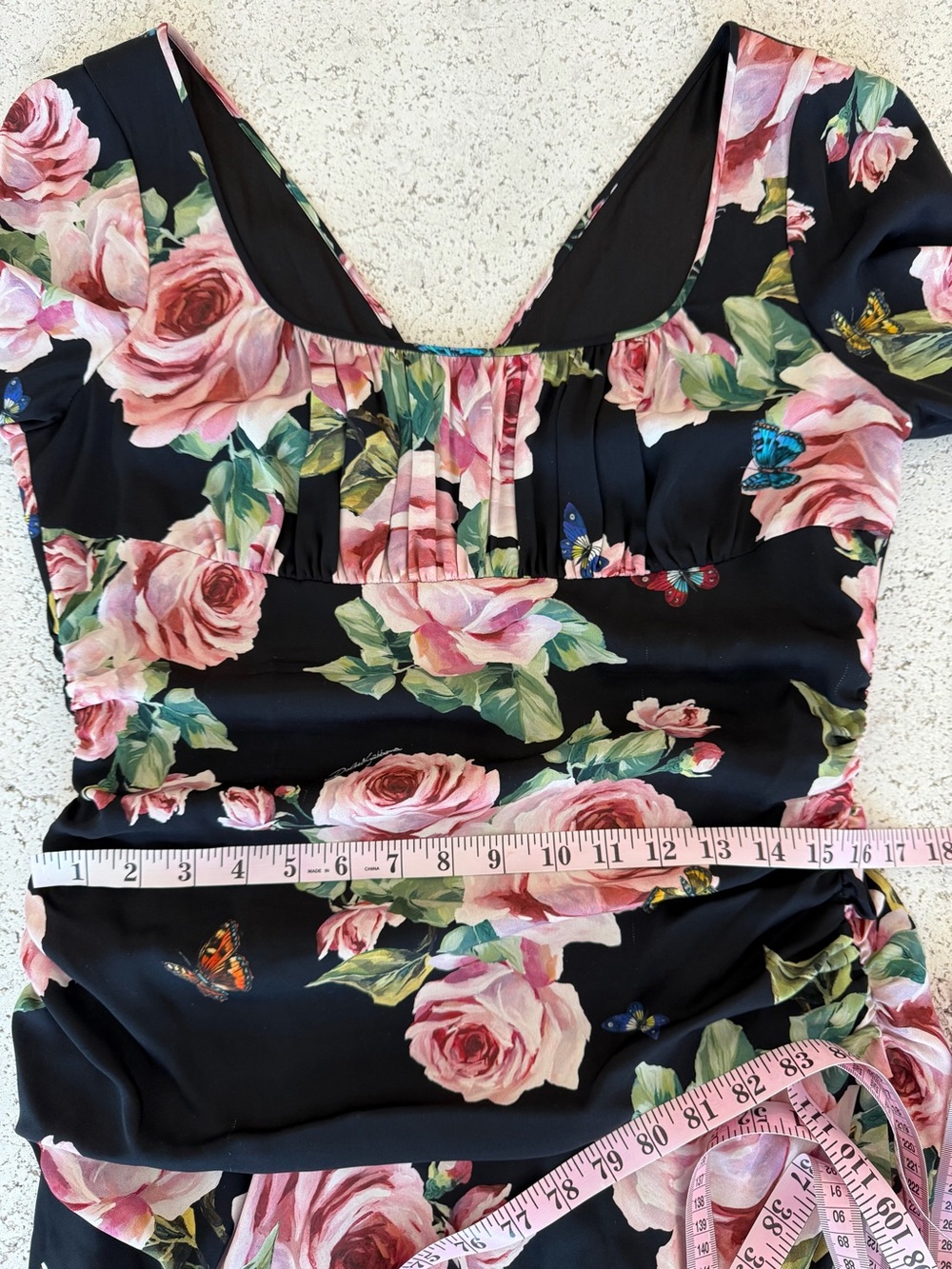 Dolce & Gabbana Silk Dress with Pink Rose Print 🌹 - Picture 7 of 16